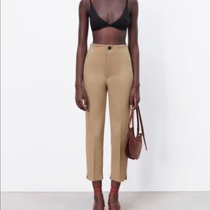 New without tags beautiful nude Zara pants.